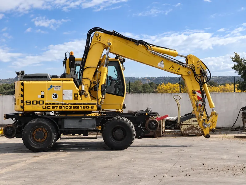 LIEBHERR A900ZW Nº126