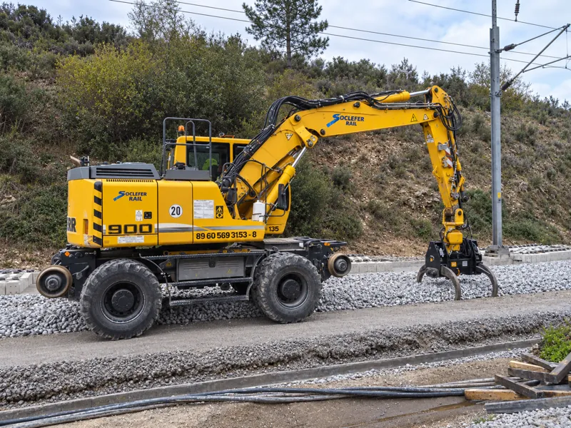 LIEBHERR A900ZW Nº135