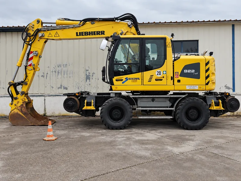 LIEBHERR A922 Nº138